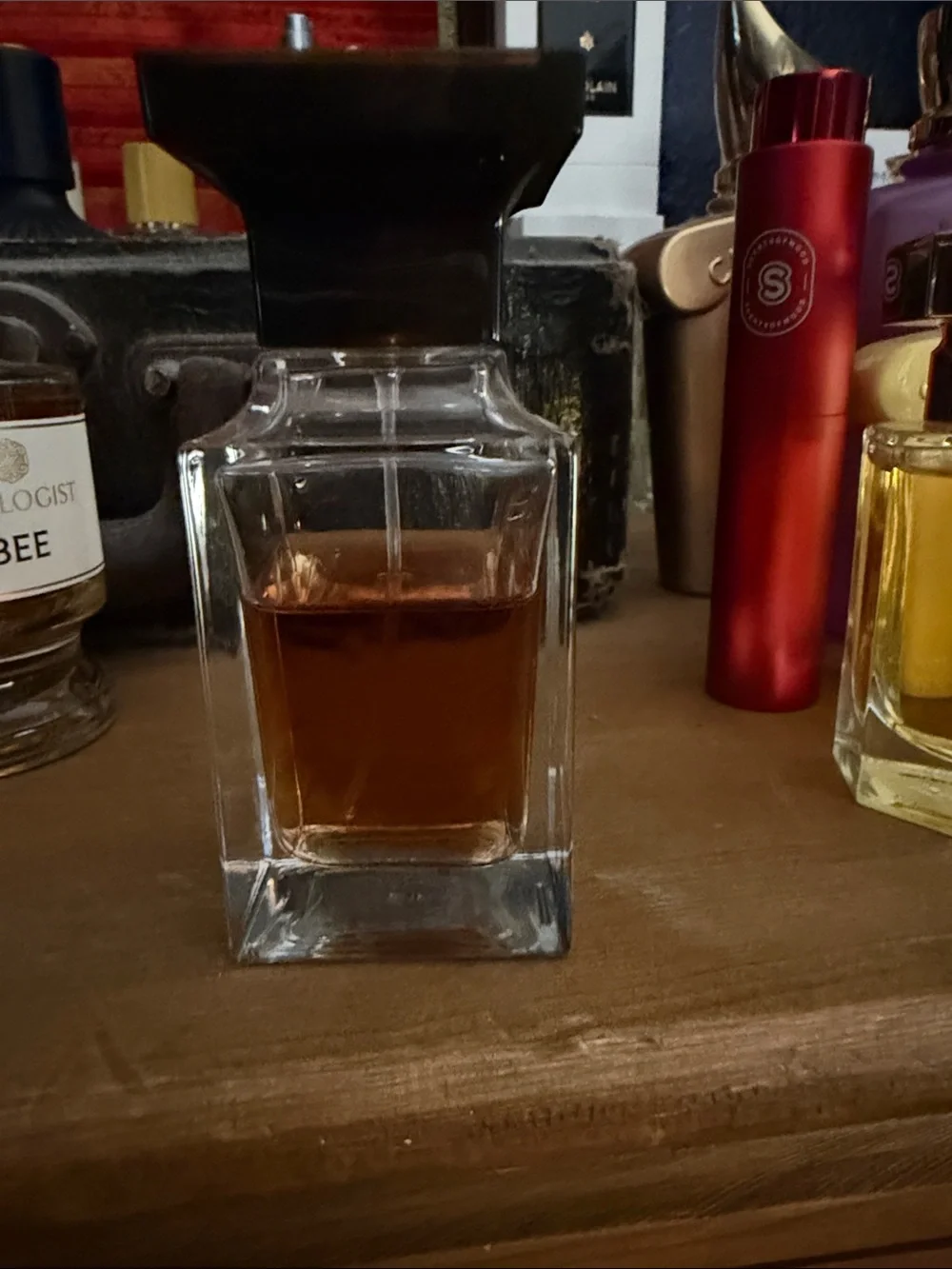 Tom Ford Ébène Fumé 50 ml Bottle - Black and Amber